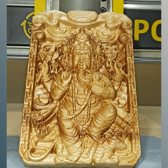 Різблення по дереву, барельєф великий Ганеша (ясень)