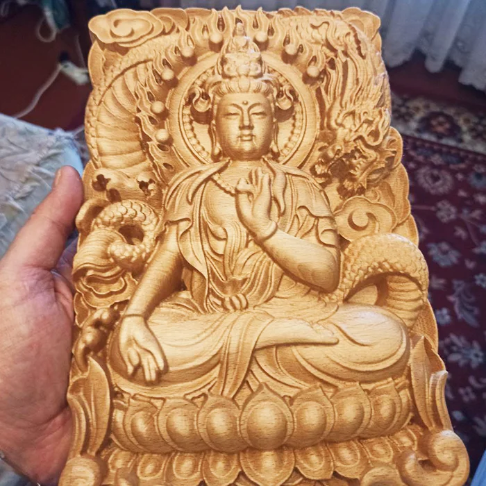 Барельєф Будда і дракон